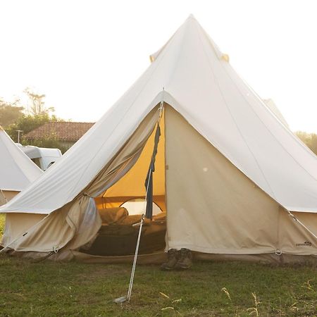 Hotel Aparra Surfcamp Saint-Georges-De-Didonne Esterno foto